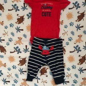 Carters crabby baby set